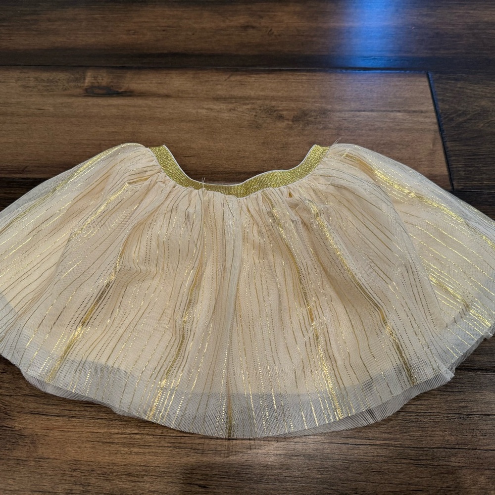 Sweet wink, gold tutu skirt size 2 to 4 years